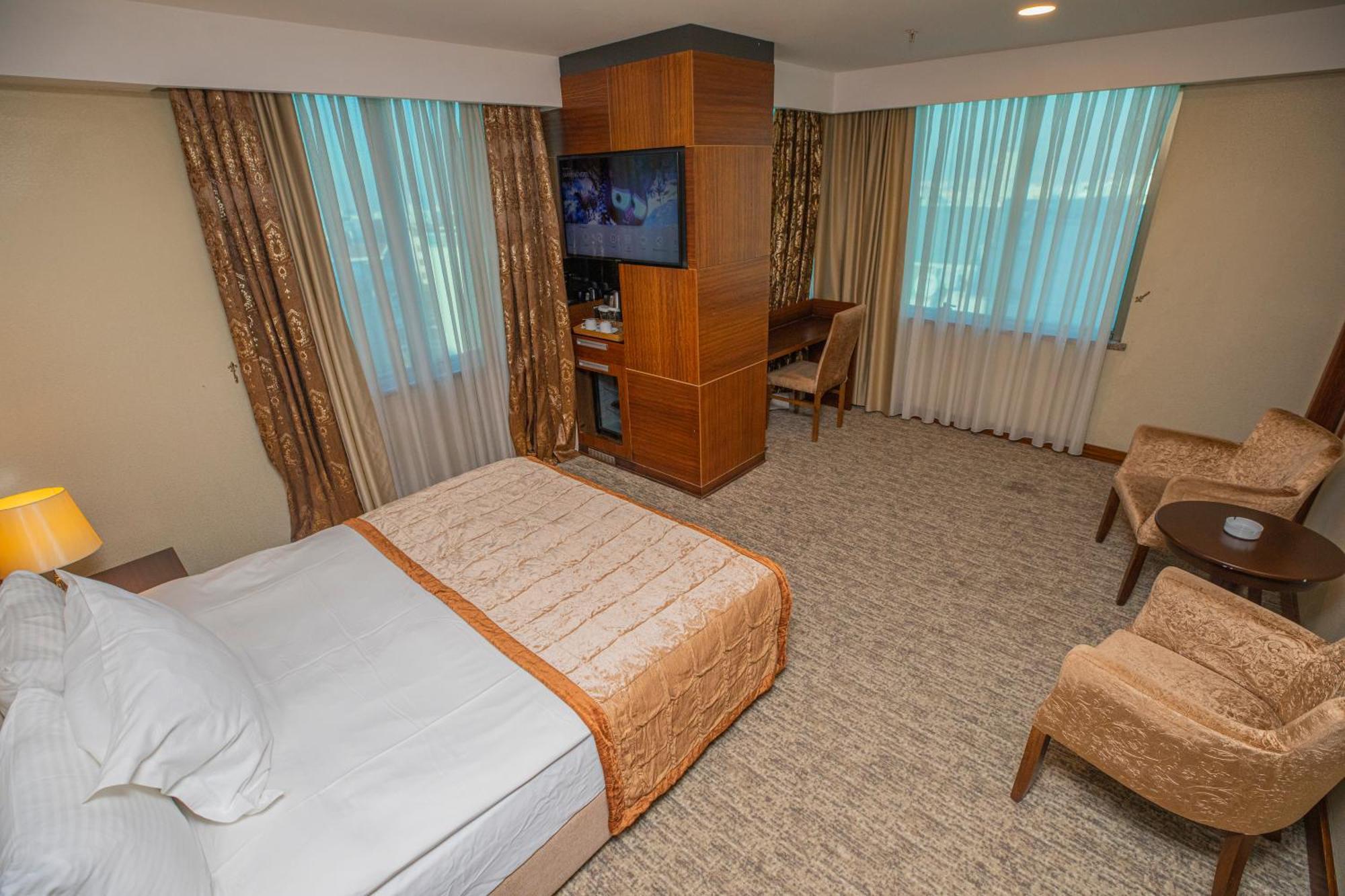 Akman Premium Hotel Ankara Ngoại thất bức ảnh